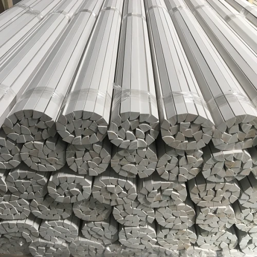 Decorative White Primed Wood Small Mouldings Shoe Or Quarter Round For Baseboard